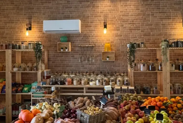 Quem deseja manter uma alimentação saudável e equilibrada, com ingredientes biológicos versáteis e nutritivos, sempre prontos a usar em múltiplas receitas